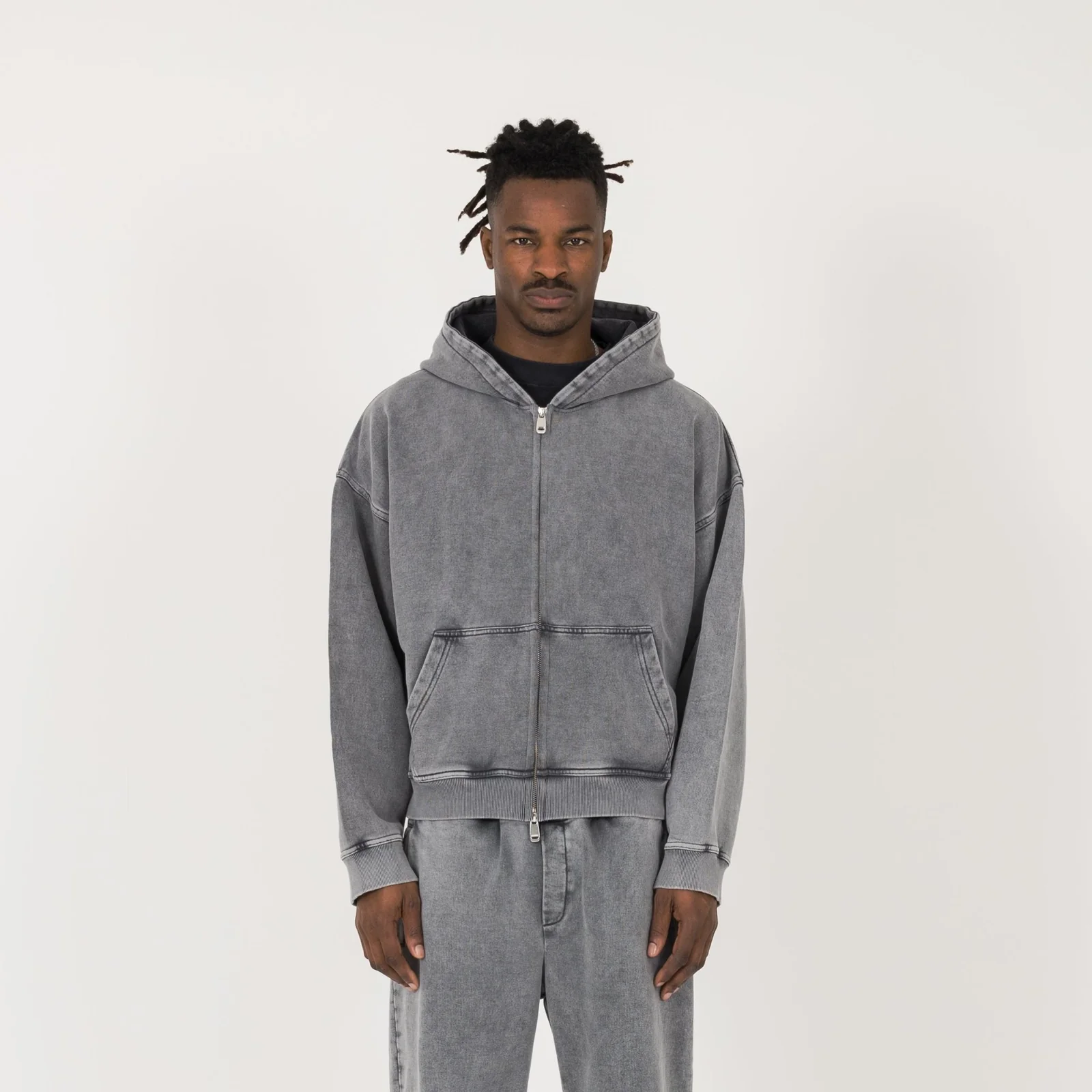 Sweat à capuche court zippé homme - Gris vintage – Image 2